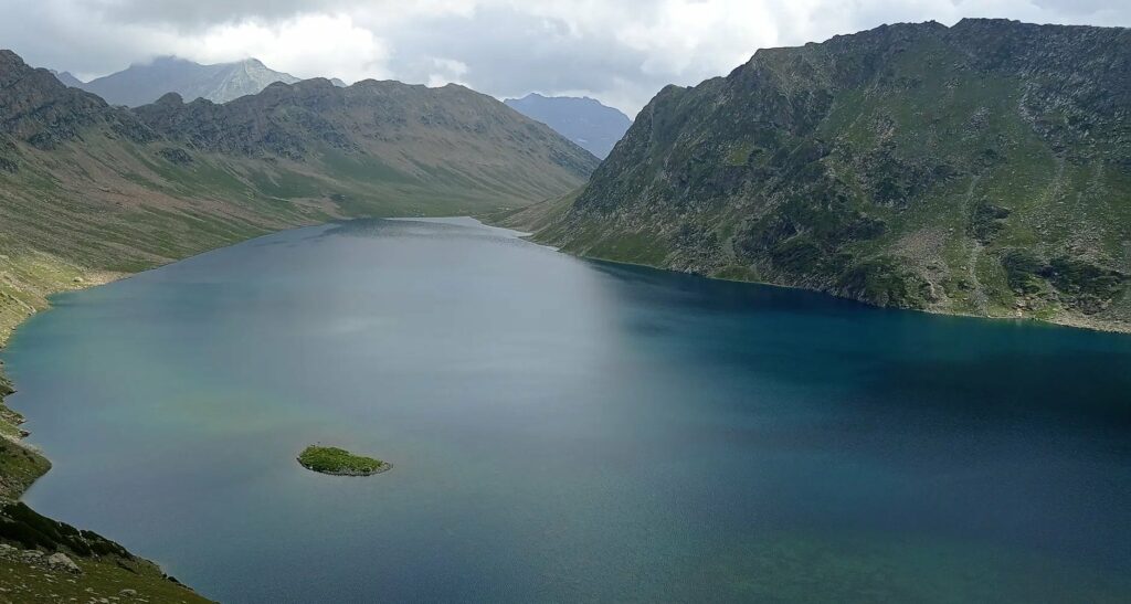 picture-of-tarsar-marsar-lakes